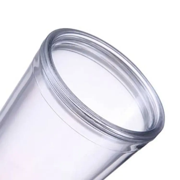 Picture of 24oz Plastic Cups with Lids & Straws