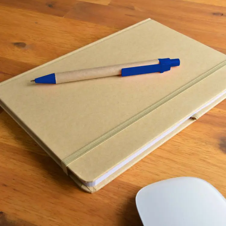 Picture of Venture A5 Natura Notebook / Matador Pen